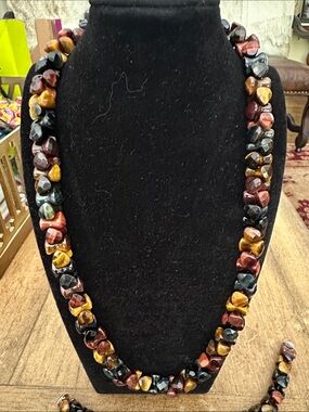 Natural Tiger Eye Chip Necklace in Multicolor - Women Jewelry